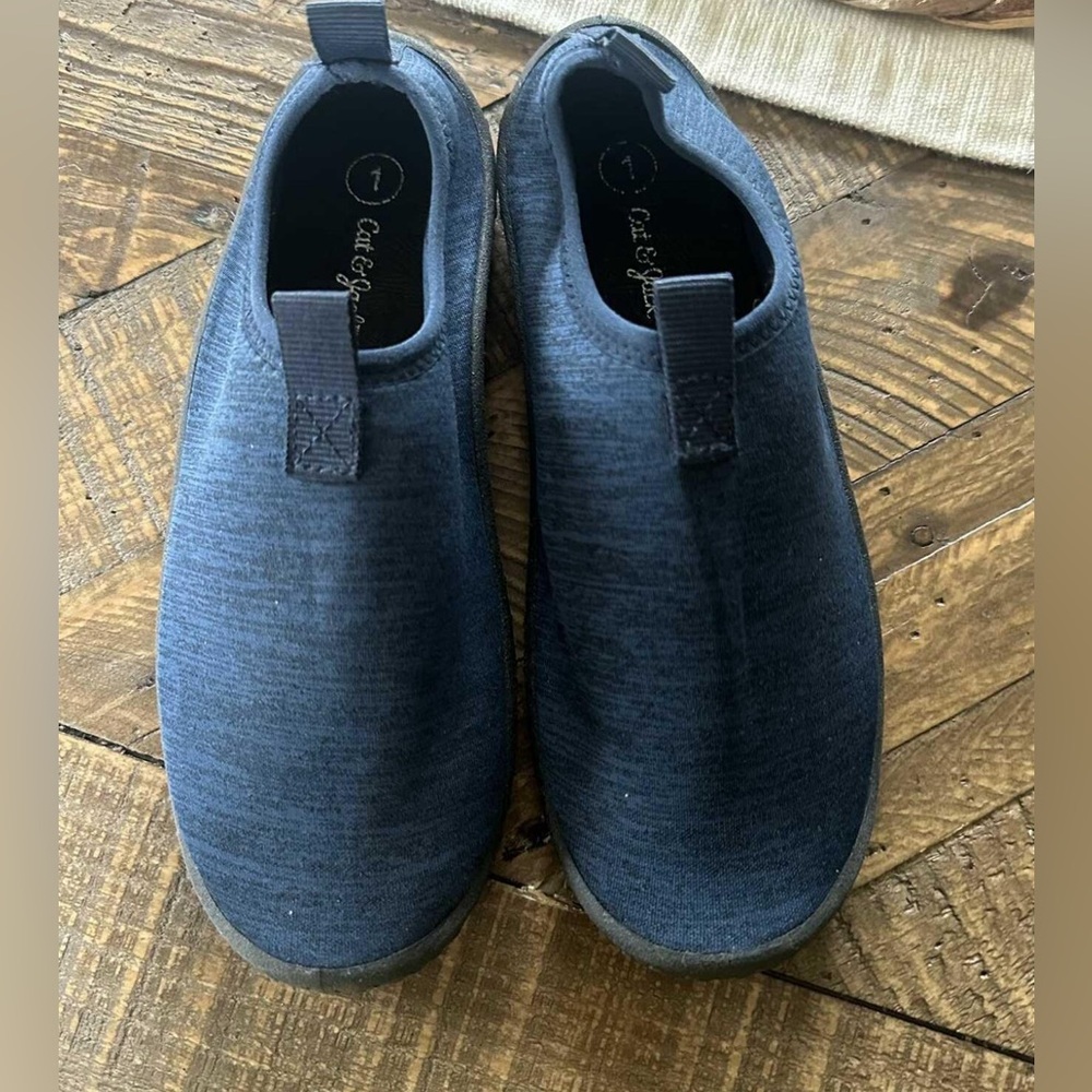 Cat & Jack Water Shoes-  Size 1